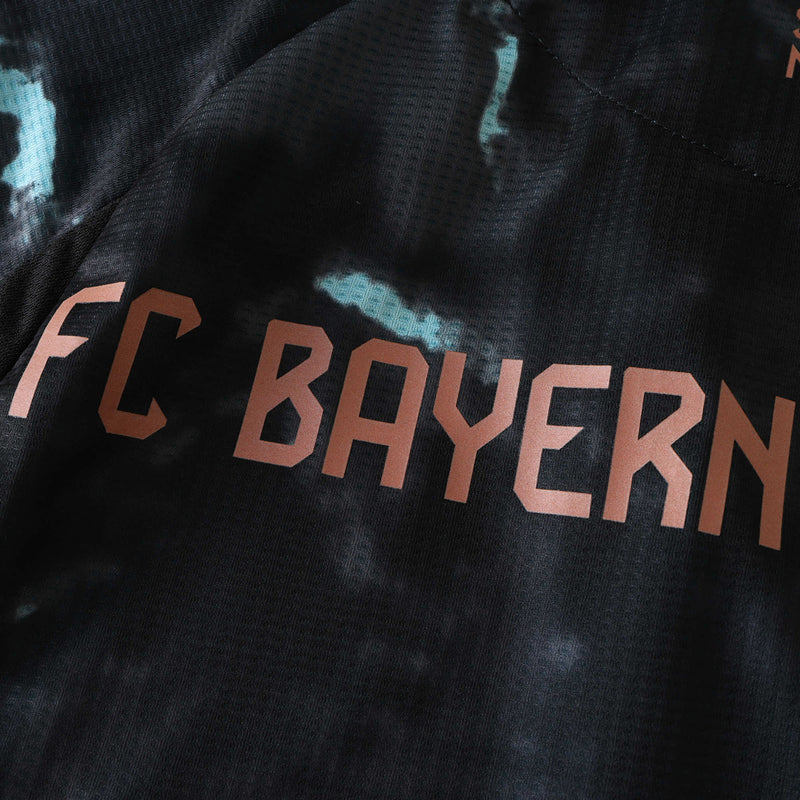 Camisa Bayern de Munique II 2024/25 Jogador