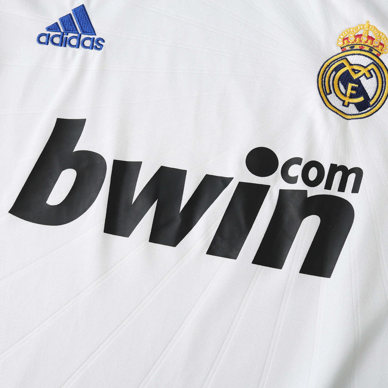 Camisa Real Madrid I 2010/11 Manga Longa