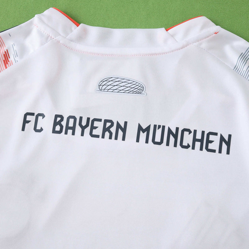 Camisa Bayern de Munique II 2025/26 Feminina