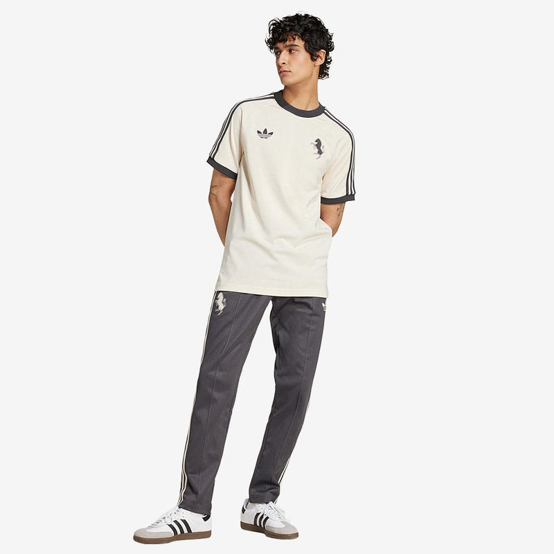 Camisa Casual adidas Juventus FC 3 Stripes