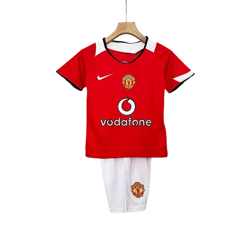 Kit Infantil Manchester United I 2005/06