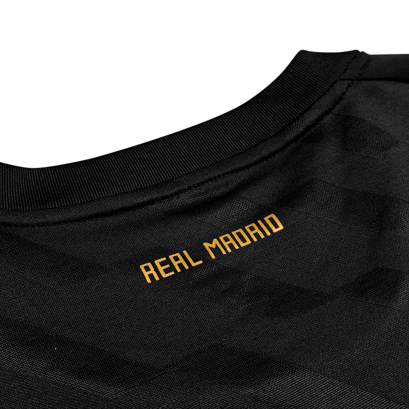 Camisa Real Madrid II 2011/12 Manga Longa
