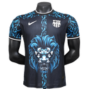 Maglia Barcelona 25/26 Edizione Leone - Blu - Versione Giocatore