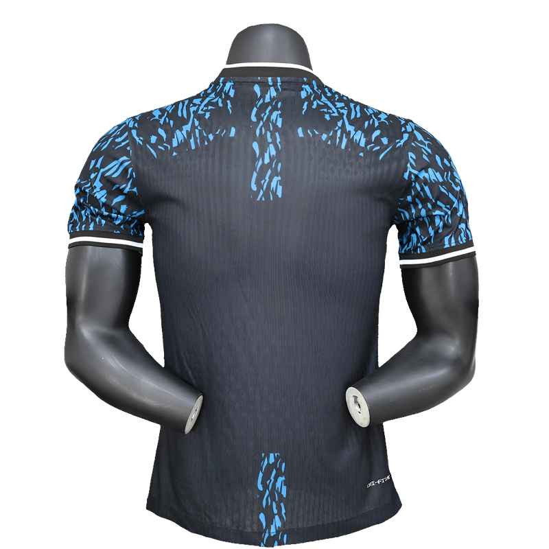 Maglia Barcelona 25/26 Edizione Leone - Blu - Versione Giocatore